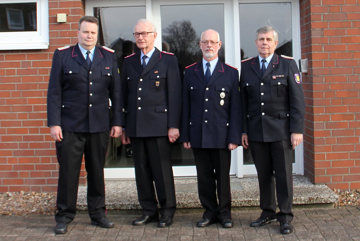 Ehrung Bei Den Ehemals Aktiven Kameraden Feuerwehren Der Samtgemeinde 
