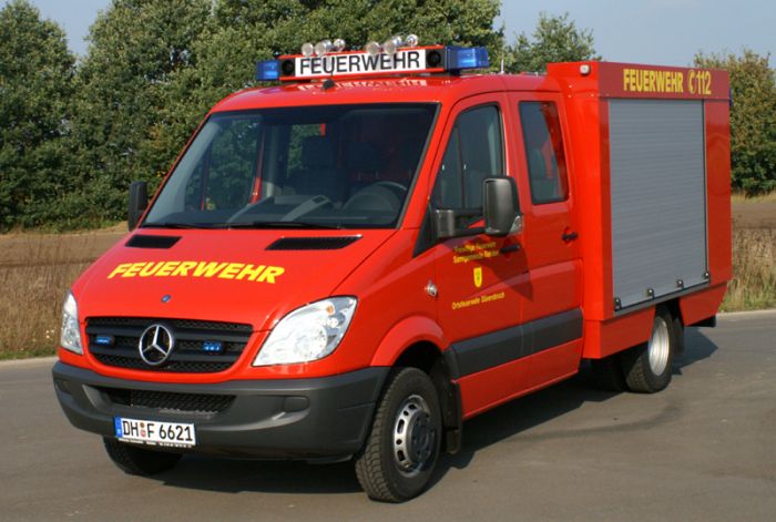 Tragkraftspritzenfahrzeug Mit Wasser Feuerwehren Der Samtgemeinde Rehden