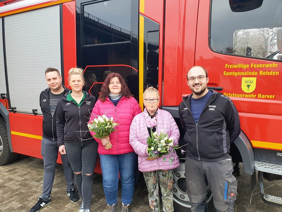 Jugendfeuerwehr Erh lt Spende Feuerwehren Der Samtgemeinde Rehden