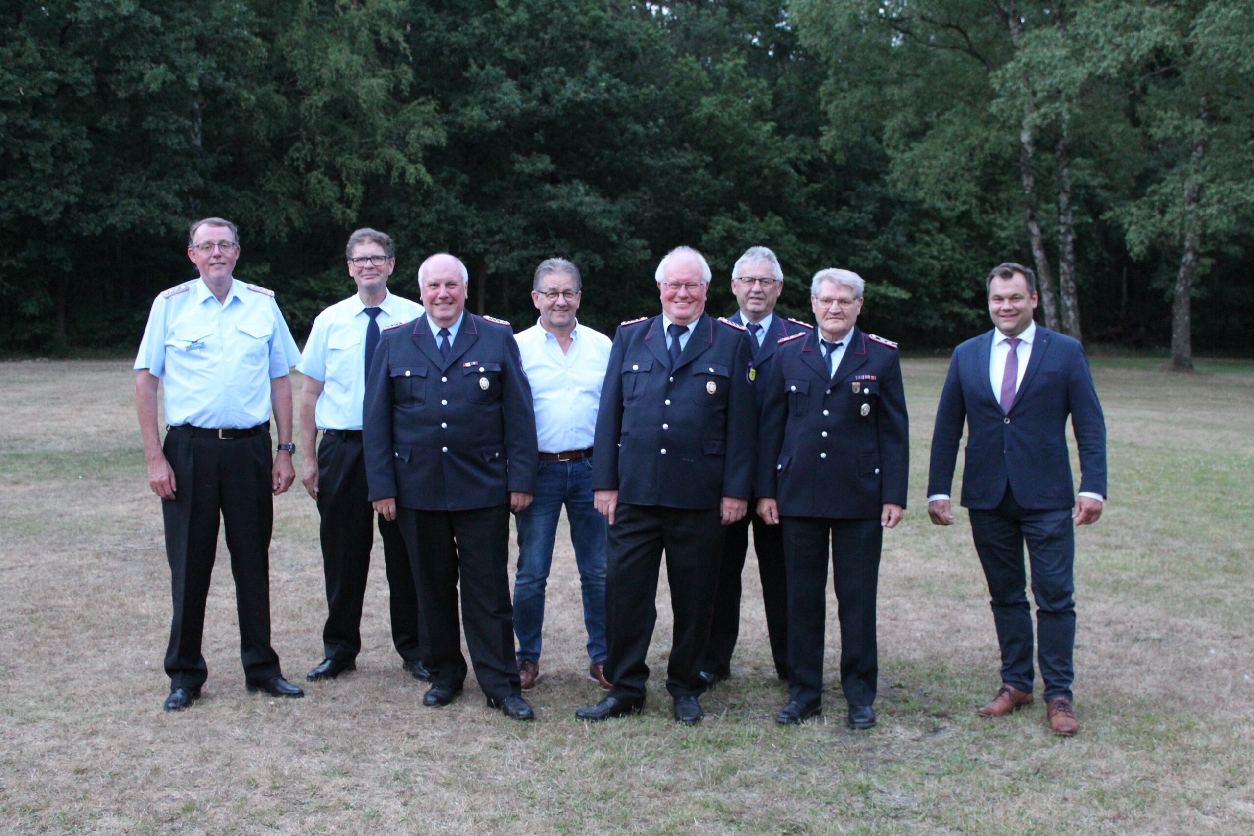 Zahlreiche Ehrungen und Beförderungen bei der Ortsfeuerwehr Hemsloh